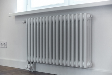 ��������� �������� Arbonia 3050/22 N69 ��� RAL 9016 � ������ ���������